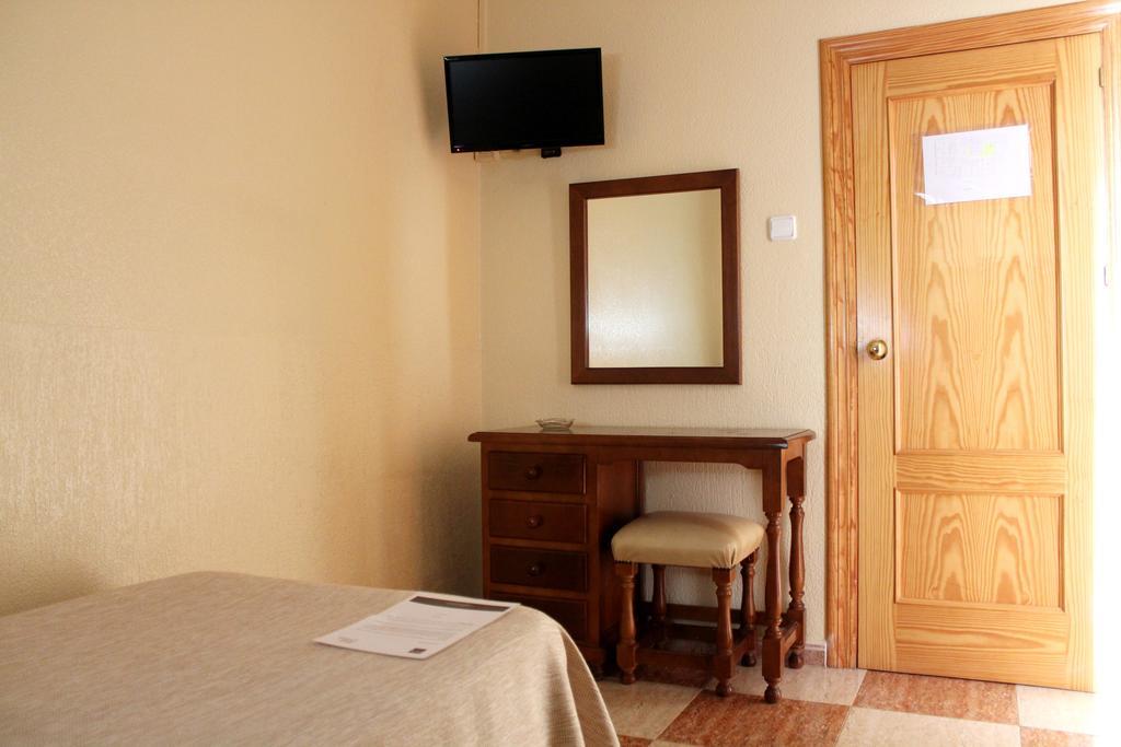 Hotel Sevilla Almería Pokój zdjęcie